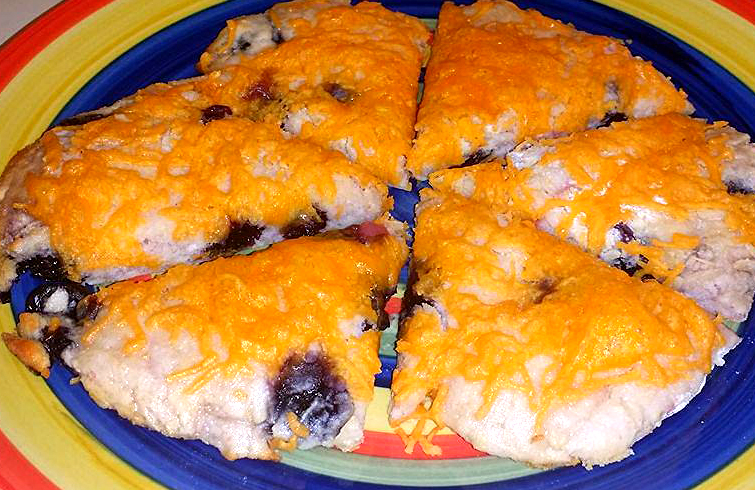 blueberry cheddar pizza yogurt crust6